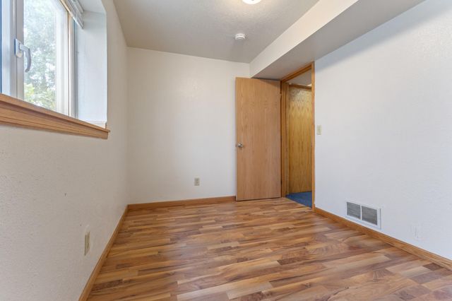 1320 Wilson Avenue, Saint Paul, MN 55106