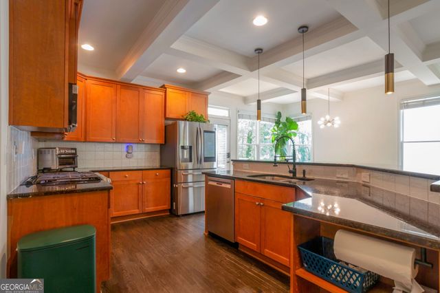 2524 Kickerillo Way SE, Atlanta, GA 30316