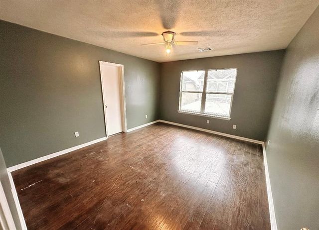 9038 Iron Springs Drive, Houston, TX 77034
