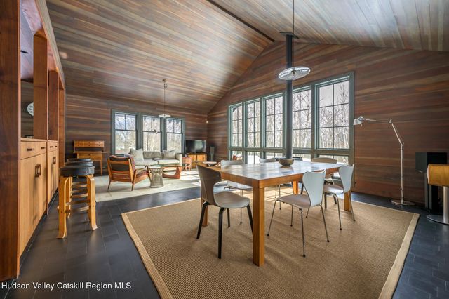 890 Bald Mountain Road, Austerlitz, NY 12017