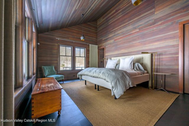 890 Bald Mountain Road, Austerlitz, NY 12017