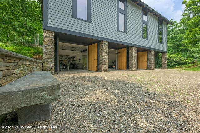 890 Bald Mountain Road, Austerlitz, NY 12017