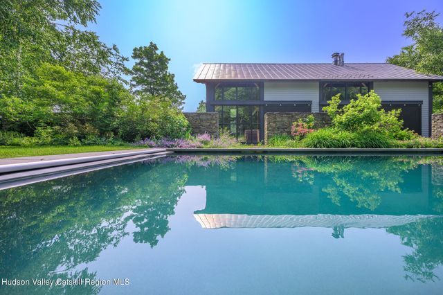 890 Bald Mountain Road, Austerlitz, NY 12017