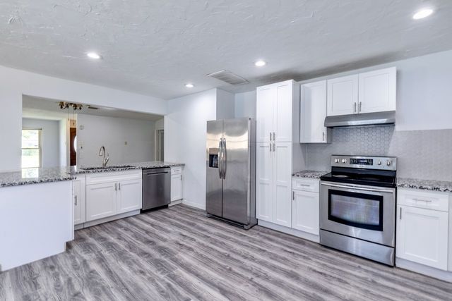 2102 Aspen Lane, Garland, TX 75044
