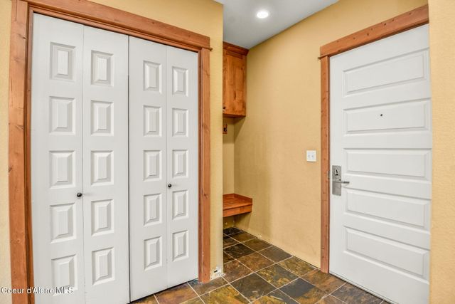 110 Morning Star Lodge Dr, 357, Kellogg, ID 83837