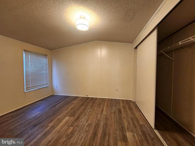 63 WALKER AVE, Gettysburg, PA 17325