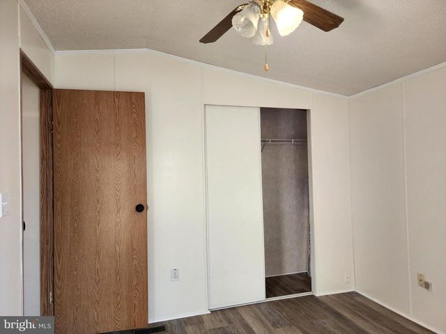 63 WALKER AVE, Gettysburg, PA 17325