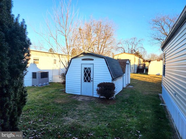 63 WALKER AVE, Gettysburg, PA 17325