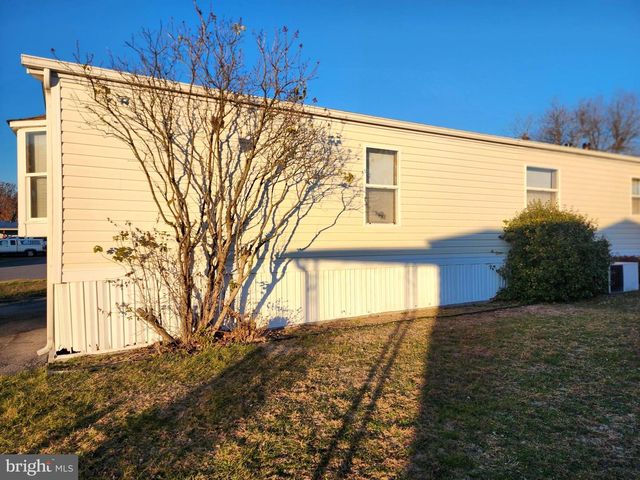 63 WALKER AVE, Gettysburg, PA 17325