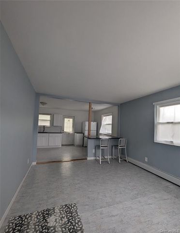 544 Meade Avenue, Bellport, NY 11713