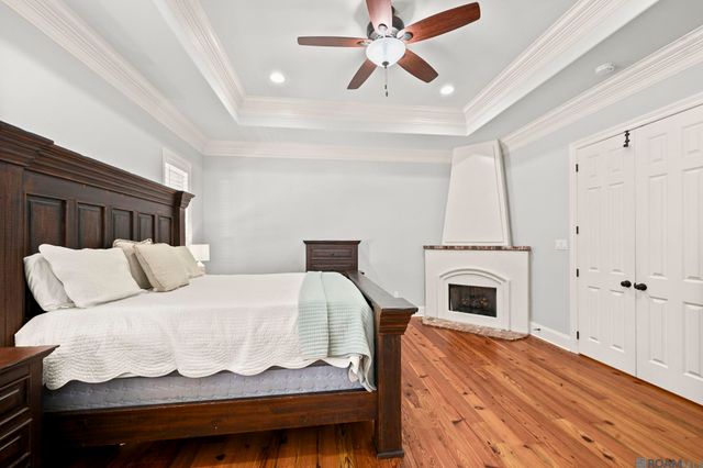 35000 Harmony Ln, Denham Springs, LA 70706