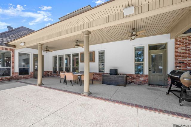 35000 Harmony Ln, Denham Springs, LA 70706