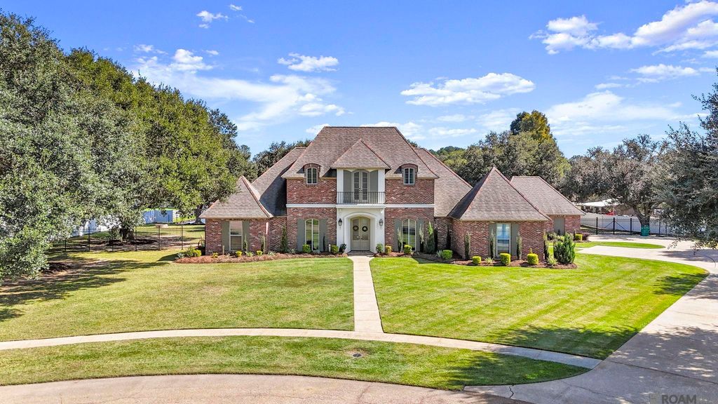 35000 Harmony Ln, Denham Springs, LA 70706
