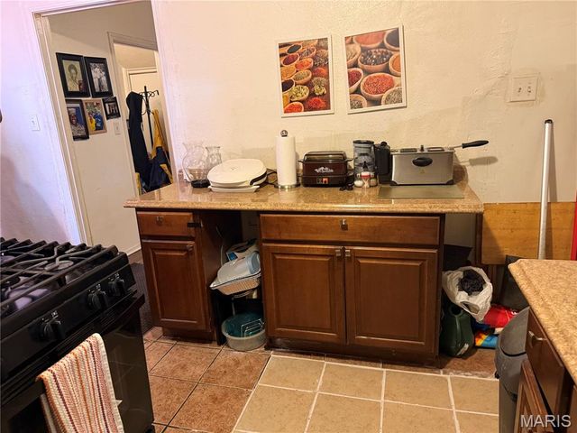 4429 Greer Avenue, St Louis, MO 63115