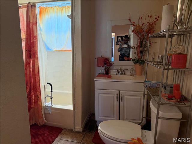 4429 Greer Avenue, St Louis, MO 63115