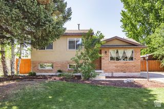 2039 W CAMELOT, West Jordan, UT 84084