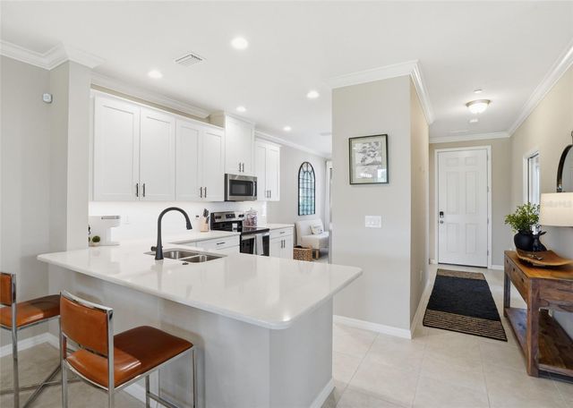 12720 SORRENTO WAY 101, Bradenton, FL 34211