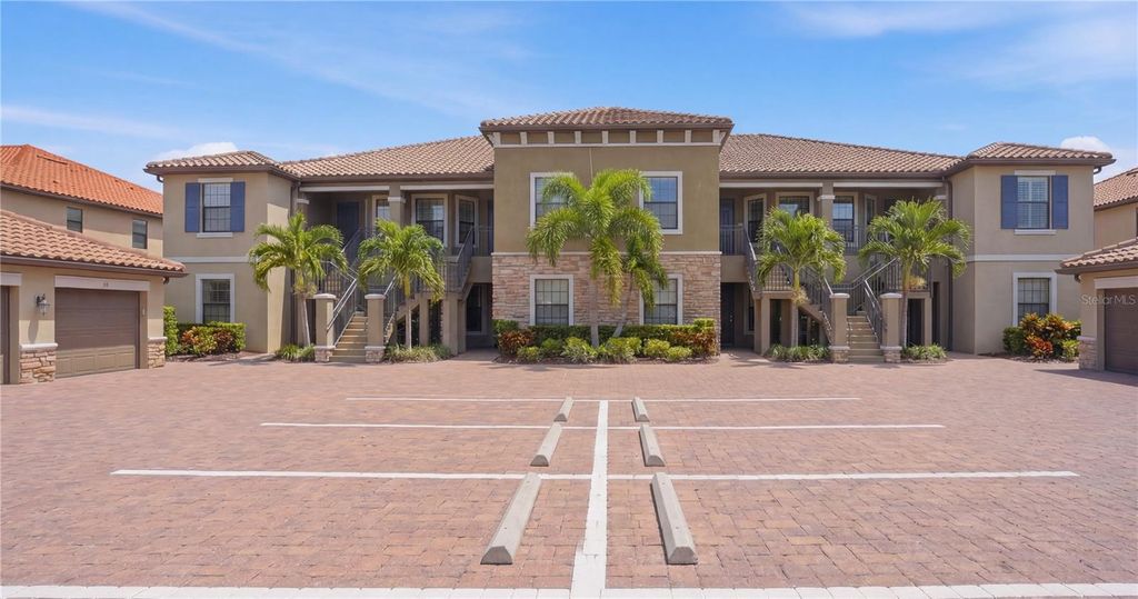 12720 SORRENTO WAY 101, Bradenton, FL 34211