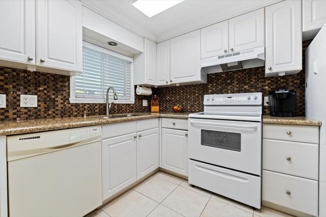 120 NW 51st Street, Deerfield Beach, FL 33064