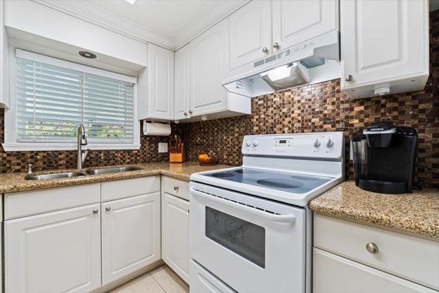 120 NW 51st Street, Deerfield Beach, FL 33064