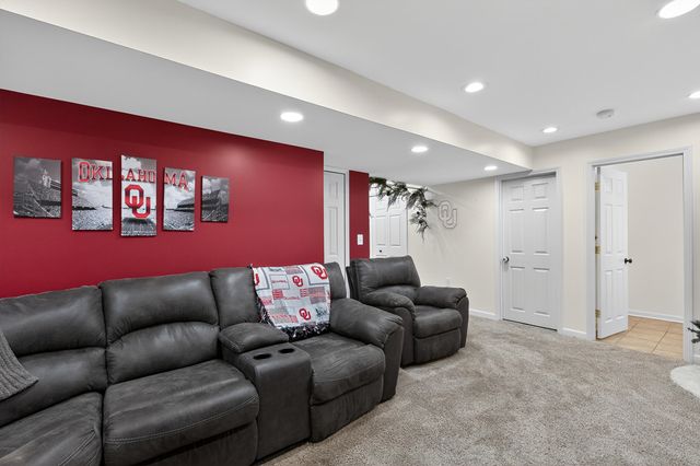 2109 Canyon Court, Hebron, KY 41048