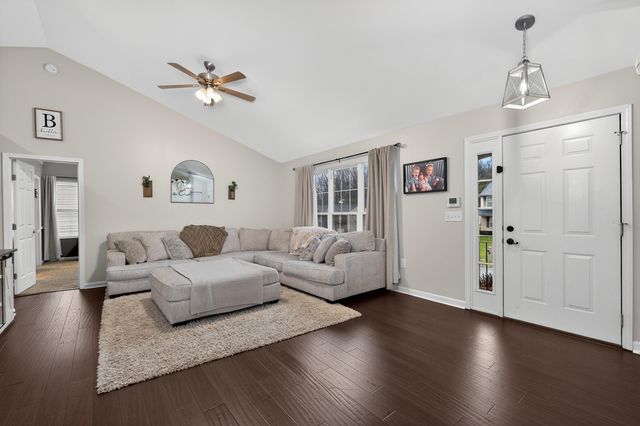 2109 Canyon Court, Hebron, KY 41048