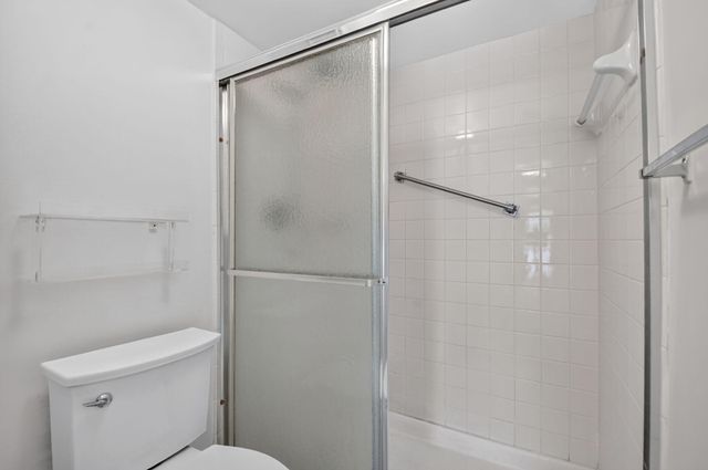 7665 TAHITI Lane 104, Lake Worth, FL 33467