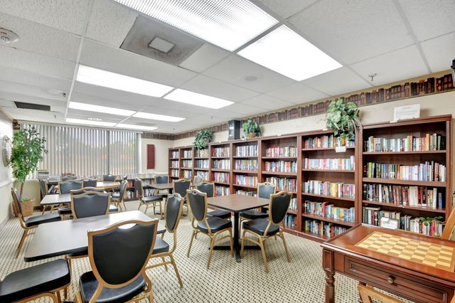 7665 TAHITI Lane 104, Lake Worth, FL 33467