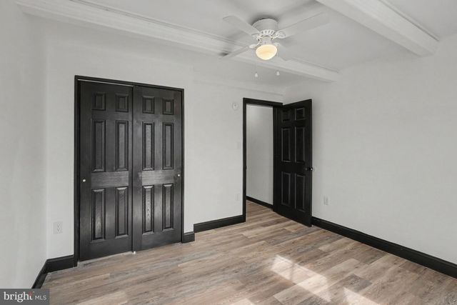 1221 MULBERRY ST, Reading, PA 19604