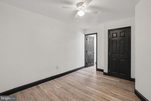 1221 MULBERRY ST, Reading, PA 19604