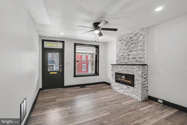 1221 MULBERRY ST, Reading, PA 19604