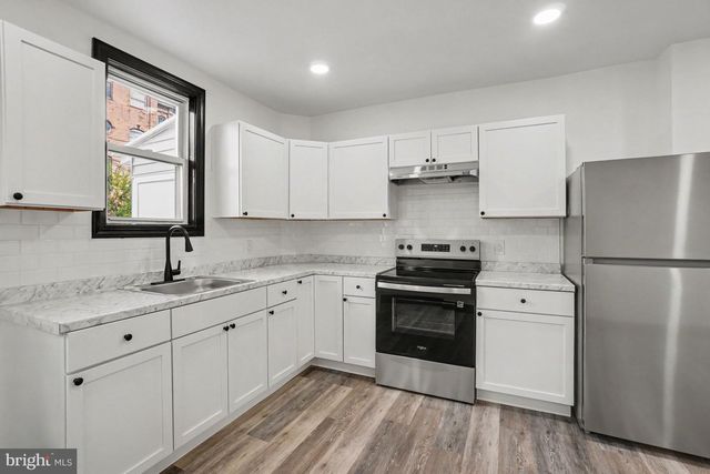 1221 MULBERRY ST, Reading, PA 19604