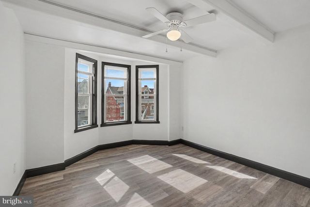 1221 MULBERRY ST, Reading, PA 19604