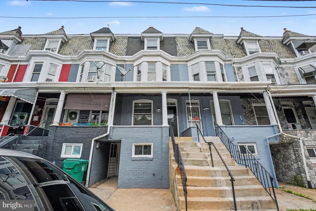 1221 MULBERRY ST, Reading, PA 19604