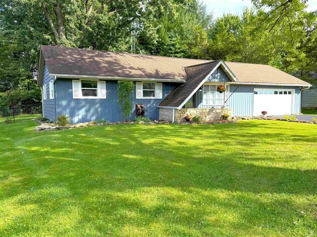 4414 N Ridgewood Drive, Bloomington, IN 47404