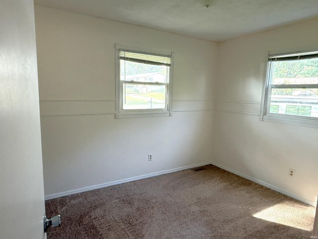 4414 N Ridgewood Drive, Bloomington, IN 47404