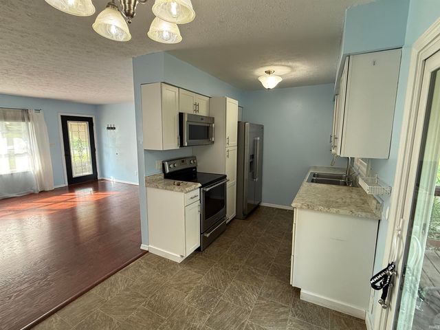 4414 N Ridgewood Drive, Bloomington, IN 47404