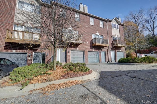 42432 Corlina Drive, Northville, MI 48167