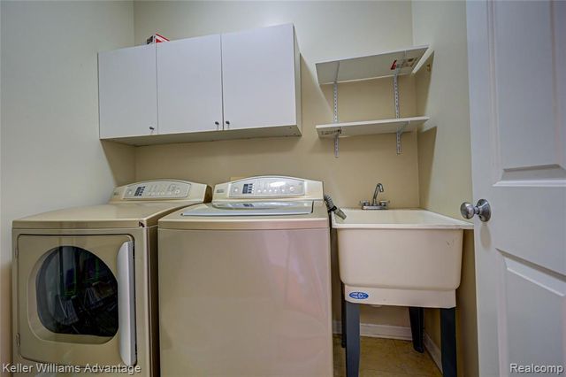 42432 Corlina Drive, Northville, MI 48167