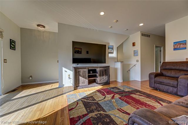 42432 Corlina Drive, Northville, MI 48167