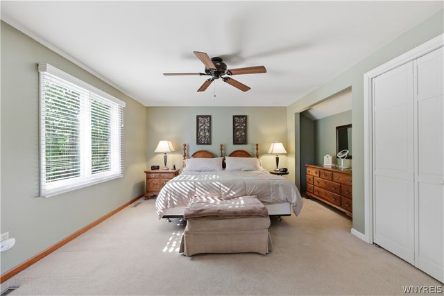 90 Grasspointe Drive, Amherst, NY 14228