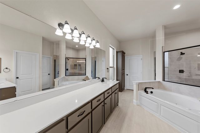 18113 OSAGE Lane, Terrell, TX 75160