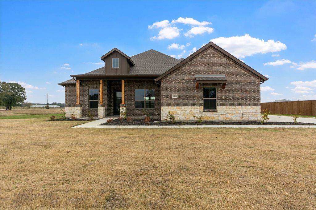 18113 OSAGE Lane, Terrell, TX 75160