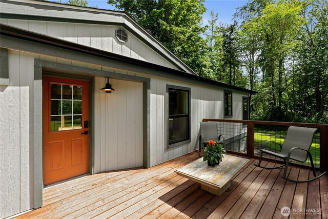 7305 313th Street Ct E, Eatonville, WA 98328