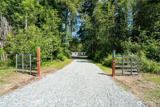 7305 313th Street Ct E, Eatonville, WA 98328