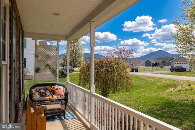 154 W WANDA ST, Stanley, VA 22851