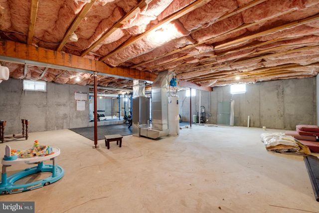 154 W WANDA ST, Stanley, VA 22851