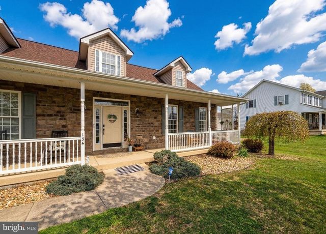 154 W WANDA ST, Stanley, VA 22851