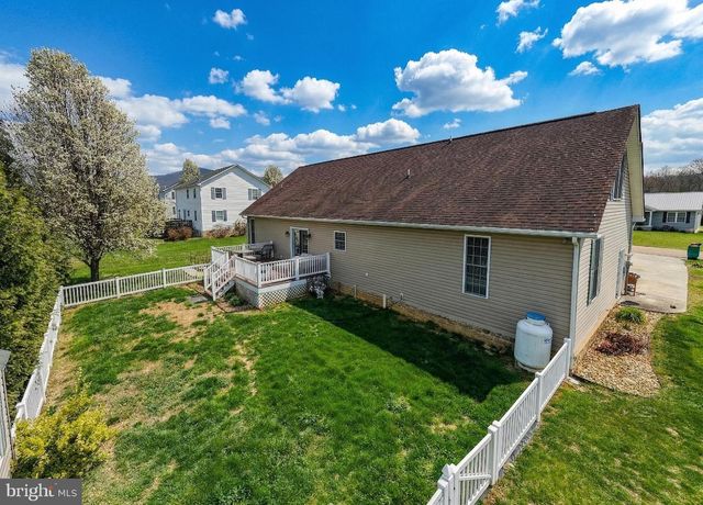 154 W WANDA ST, Stanley, VA 22851