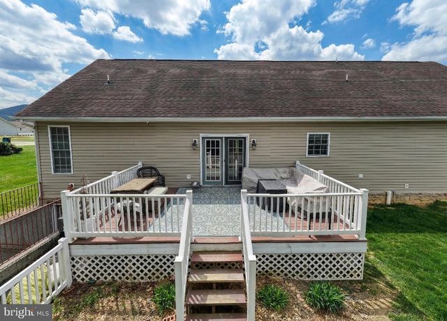 154 W WANDA ST, Stanley, VA 22851
